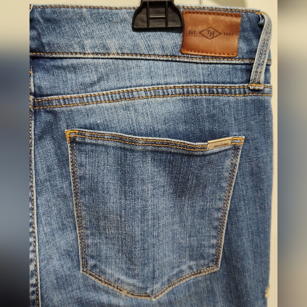 Tommy Hilfiger Tribeca Denim Jeans Embroidered Paisley Floral Red Blue Beige, 6 - Picture 4 of 7